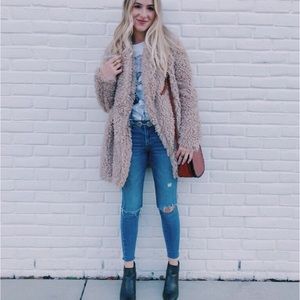 Meet your Posher, Sabrina